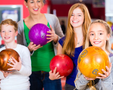 Kids Lee County and Charlotte County: Bowling Parties - Fun 4 Fort Myers Kids