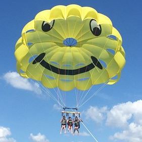 Paradise Parasail