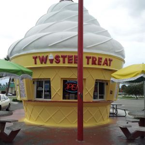 Twistee Treat