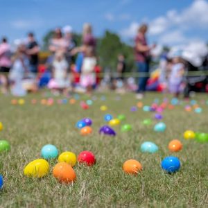 04/12 Easter Egg Hunt at First Congregational Church of Naples