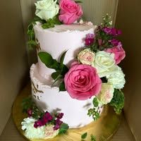 BB's Unique Cupcake Boutique and Custom Cakes